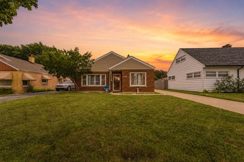 Photo of 8729 S California Street, Evergreen Park, IL 60805 (MLS # 12718734)