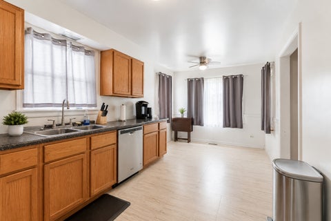Tiny photo for 8729 S California Street, Evergreen Park, IL 60805 (MLS # 12718734)
