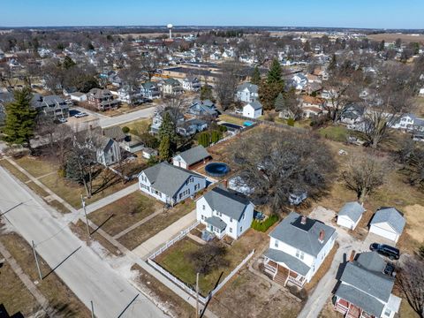 Tiny photo for 321 E Park Street, Geneseo, IL 61254 (MLS # 12589991)