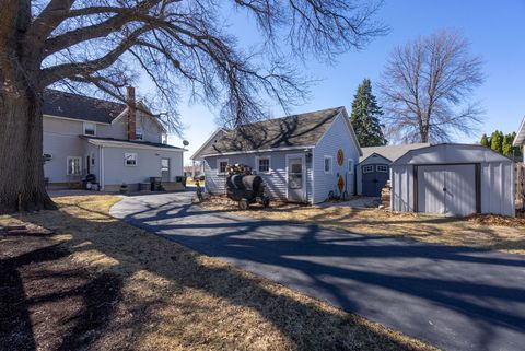 Tiny photo for 321 E Park Street, Geneseo, IL 61254 (MLS # 12589991)