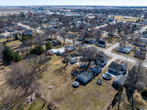 Tiny photo for 321 E Park Street, Geneseo, IL 61254 (MLS # 12589991)