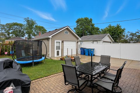 Tiny photo for 3535 Ernst Street, Franklin Park, IL 60131 (MLS # 12488959)