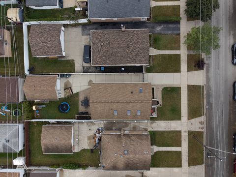 Tiny photo for 3535 Ernst Street, Franklin Park, IL 60131 (MLS # 12488959)