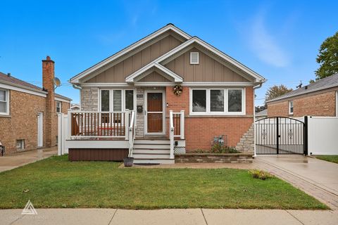 Photo of 3535 Ernst Street, Franklin Park, IL 60131 (MLS # 12488959) Photo of 3535 Ernst Street, Franklin Park, IL 60131 (MLS # 12488959)