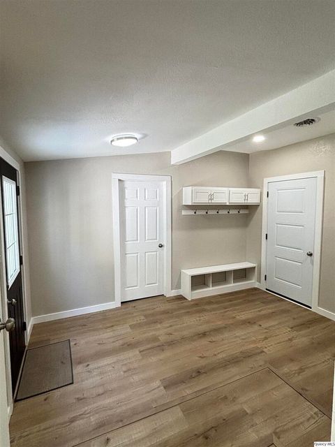 Tiny photo for 20 Randolph, Carthage, IL 62321 (MLS # 12471653)