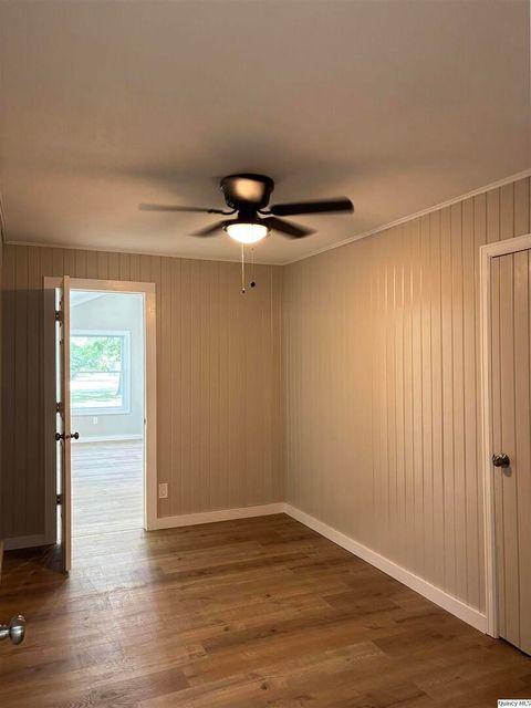 Tiny photo for 20 Randolph, Carthage, IL 62321 (MLS # 12471653)