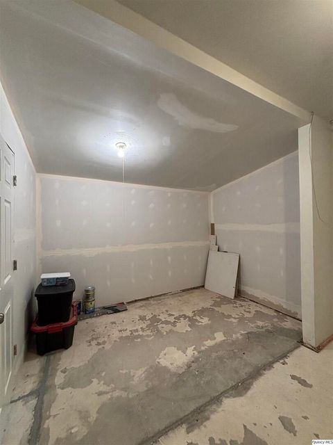 Tiny photo for 20 Randolph, Carthage, IL 62321 (MLS # 12471653)