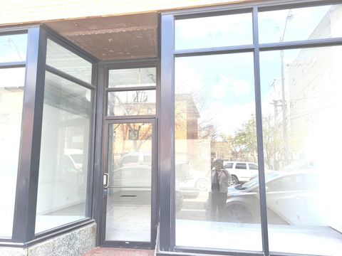 3013 W Armitage Avenue Chicago IL 60647