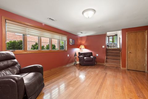 Tiny photo for 6612 W 92nd Street, Oak Lawn, IL 60453 (MLS # 12629035)