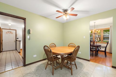 Tiny photo for 6612 W 92nd Street, Oak Lawn, IL 60453 (MLS # 12629035)