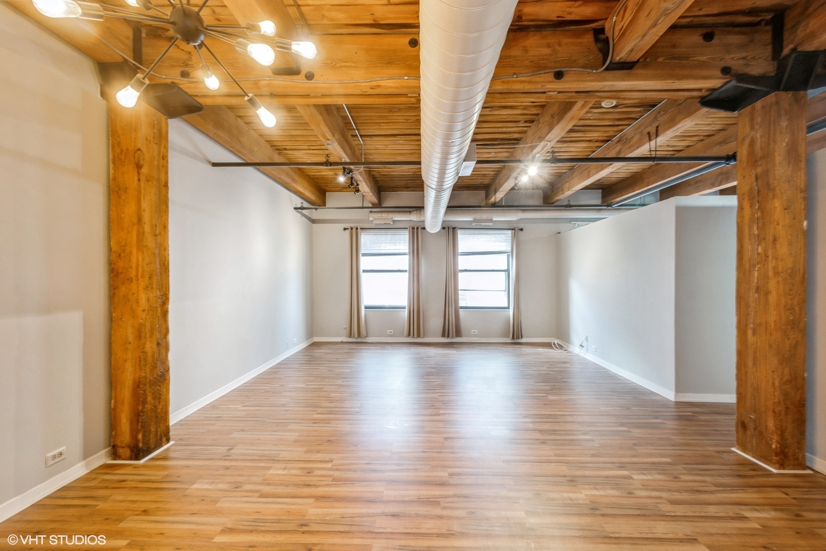 225 W HURON Street 316