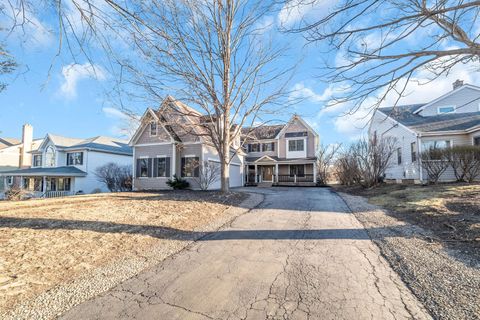 141 Walnut Street Libertyville IL 60048