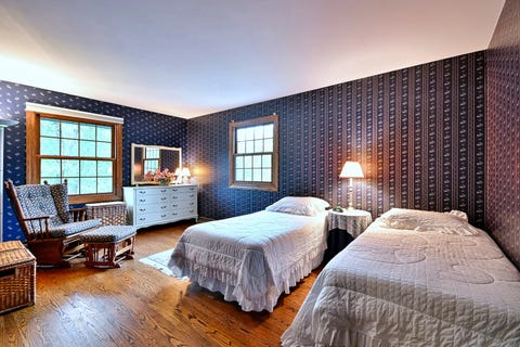 Tiny photo for 776 S Stuart Avenue, Elmhurst, IL 60126 (MLS # 12677099)