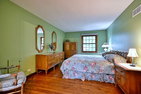 Tiny photo for 776 S Stuart Avenue, Elmhurst, IL 60126 (MLS # 12677099)
