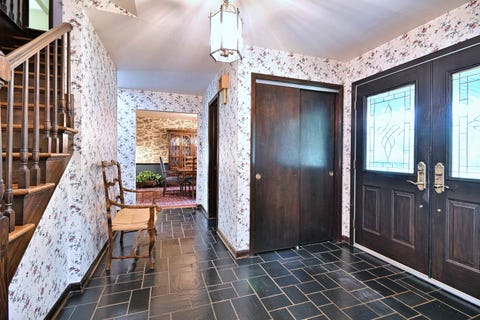 Tiny photo for 776 S Stuart Avenue, Elmhurst, IL 60126 (MLS # 12677099)