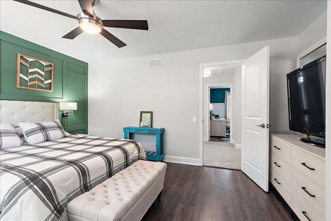 Tiny photo for 14746 Lakeview Drive, Orland Park, IL 60462 (MLS # 12500966)