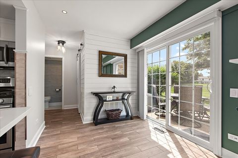 Tiny photo for 14746 Lakeview Drive, Orland Park, IL 60462 (MLS # 12500966)