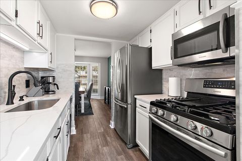 Tiny photo for 14746 Lakeview Drive, Orland Park, IL 60462 (MLS # 12500966)