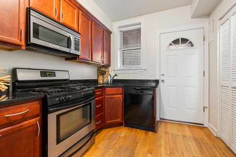 Tiny photo for 3335 W Byron Street #2, Chicago, IL 60618 (MLS # 12566528)