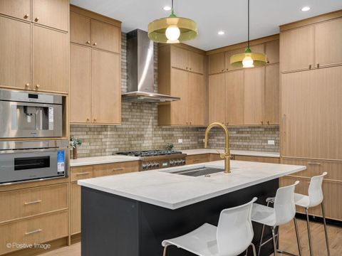 Tiny photo for 1029 N Winchester Avenue #1, Chicago, IL 60612 (MLS # 12535003)