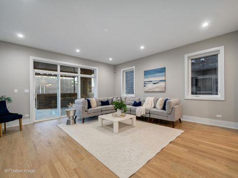 Tiny photo for 1029 N Winchester Avenue #1, Chicago, IL 60612 (MLS # 12535003)