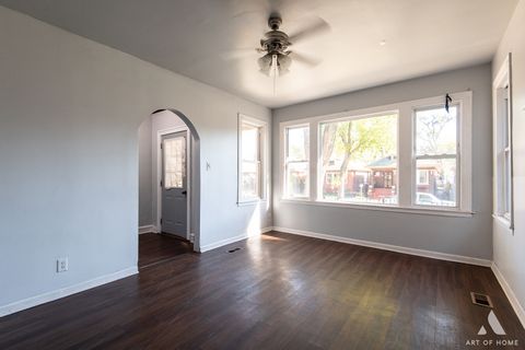 Tiny photo for 8136 S Manistee Avenue, Chicago, IL 60617 (MLS # 12597063)