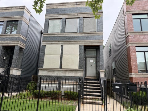 Tiny photo for 544 E 46th Place, Chicago, IL 60653 (MLS # 12725475)