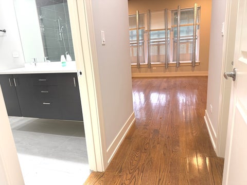 Tiny photo for 544 E 46th Place, Chicago, IL 60653 (MLS # 12725475)