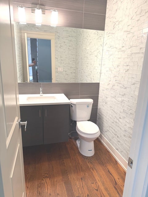 Tiny photo for 544 E 46th Place, Chicago, IL 60653 (MLS # 12725475)