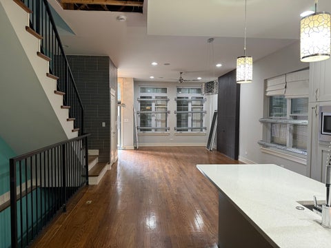 Tiny photo for 544 E 46th Place, Chicago, IL 60653 (MLS # 12725475)