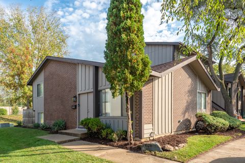 730 Circle Drive Roselle IL 60172