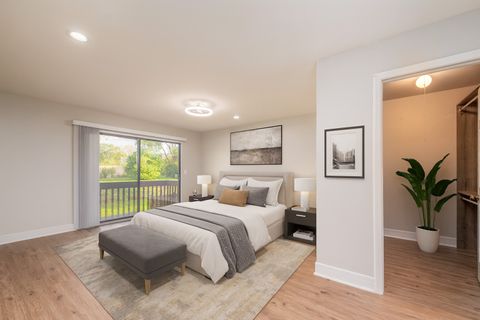 Tiny photo for 730 Circle Drive, Roselle, IL 60172 (MLS # 12498982)