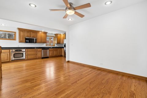 Tiny photo for 3500 S Lowe Avenue, Chicago, IL 60609 (MLS # 12596498)