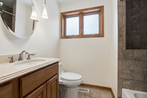 Tiny photo for 3500 S Lowe Avenue, Chicago, IL 60609 (MLS # 12596498)