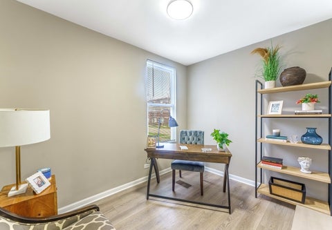 Tiny photo for 30 Washington Avenue, La Grange, IL 60525 (MLS # 12655717)