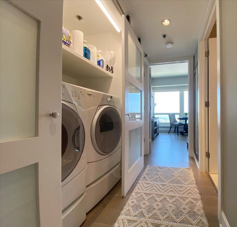 Tiny photo for 57 E Delaware Place #3905, Chicago, IL 60611 (MLS # 12708214)