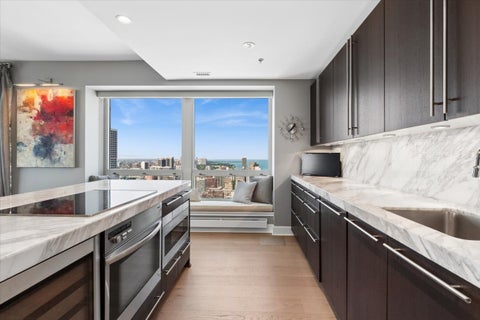 Tiny photo for 57 E Delaware Place #3905, Chicago, IL 60611 (MLS # 12708214)