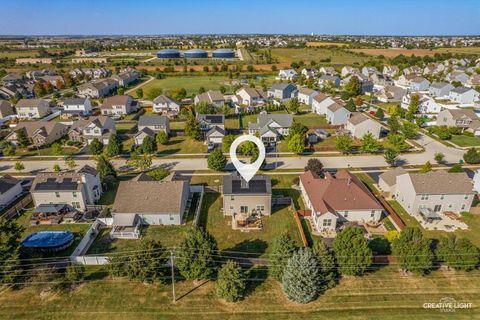 Tiny photo for 8102 Wood River Street, Joliet, IL 60431 (MLS # 12484503)