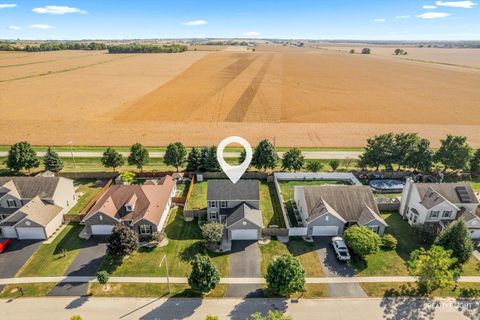 Tiny photo for 8102 Wood River Street, Joliet, IL 60431 (MLS # 12484503)