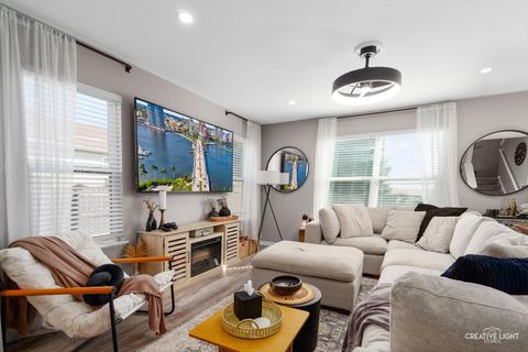 Tiny photo for 8102 Wood River Street, Joliet, IL 60431 (MLS # 12484503)