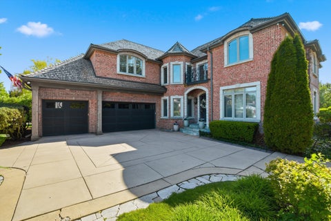 Tiny photo for 809 Edgemont Lane, Park Ridge, IL 60068 (MLS # 12670039)