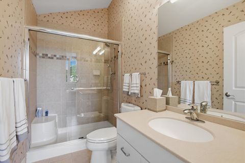 Tiny photo for 809 Edgemont Lane, Park Ridge, IL 60068 (MLS # 12670039)