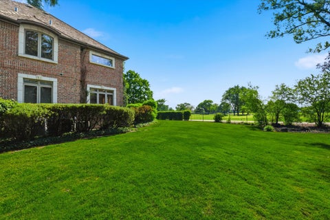 Tiny photo for 809 Edgemont Lane, Park Ridge, IL 60068 (MLS # 12670039)