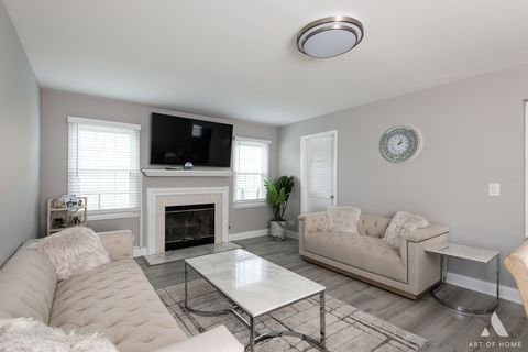 Tiny photo for 40 Jackson Lane, Streamwood, IL 60107 (MLS # 12409910)