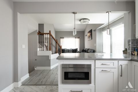 Tiny photo for 40 Jackson Lane, Streamwood, IL 60107 (MLS # 12409910)