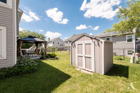 Tiny photo for 40 Jackson Lane, Streamwood, IL 60107 (MLS # 12409910)