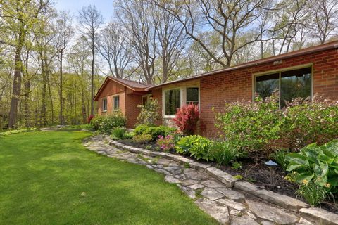 Tiny photo for 2030 Burke Drive, Winthrop Harbor, IL 60096 (MLS # 12464041)