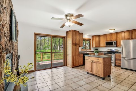 Tiny photo for 2030 Burke Drive, Winthrop Harbor, IL 60096 (MLS # 12464041)