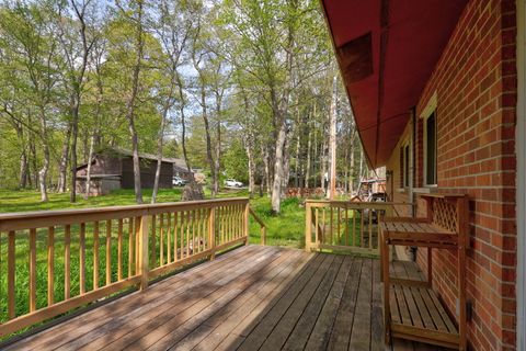 Tiny photo for 2030 Burke Drive, Winthrop Harbor, IL 60096 (MLS # 12464041)