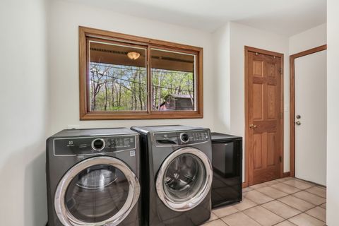 Tiny photo for 2030 Burke Drive, Winthrop Harbor, IL 60096 (MLS # 12464041)